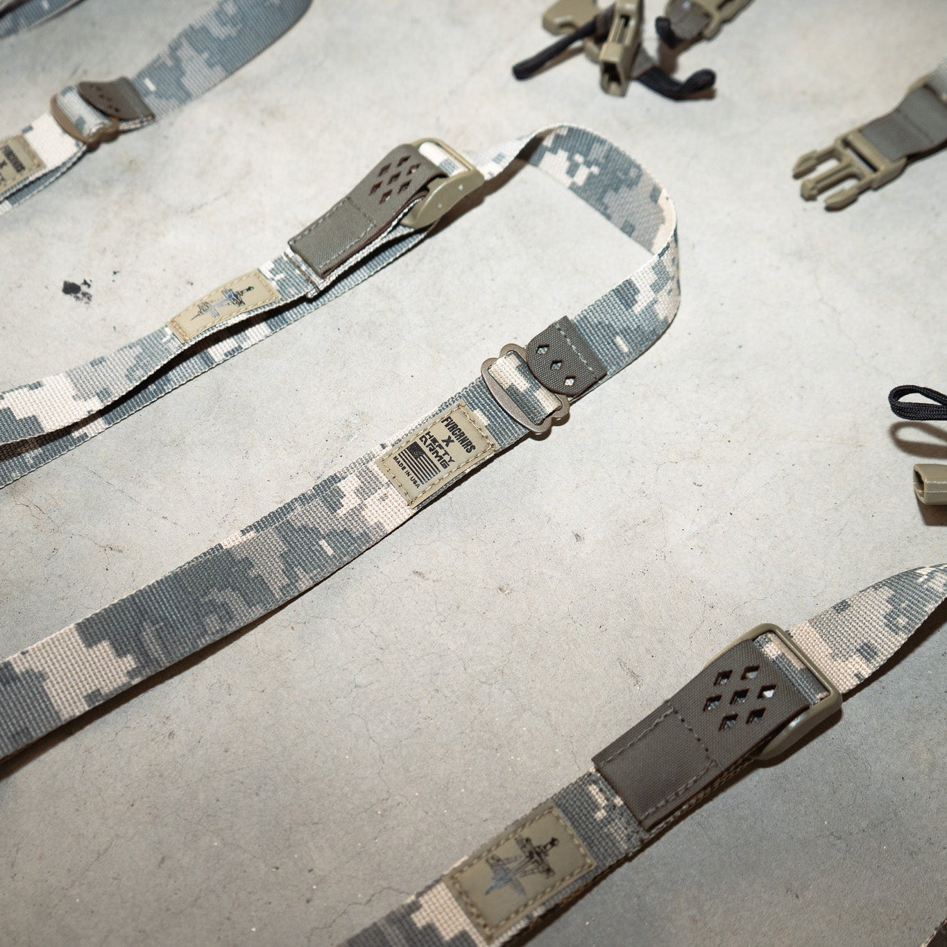COMBAT OBSCURA STRAP