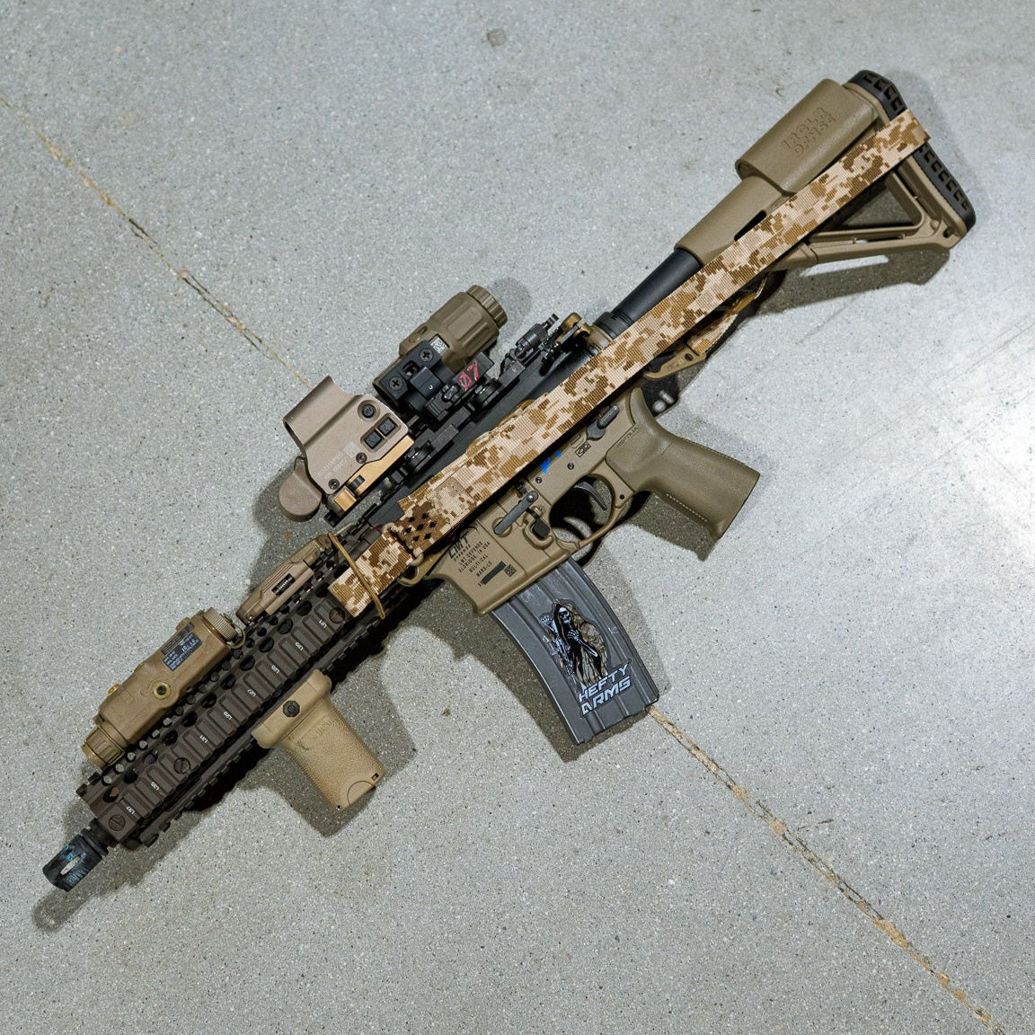 rifle sling multicam on M4
